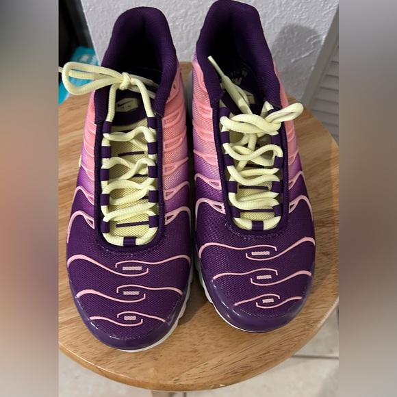 Nike Air Vapor Max Plus - Picture 6 of 6